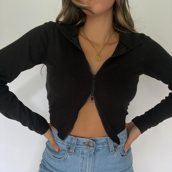 Black zip up - Picture 2 of 3